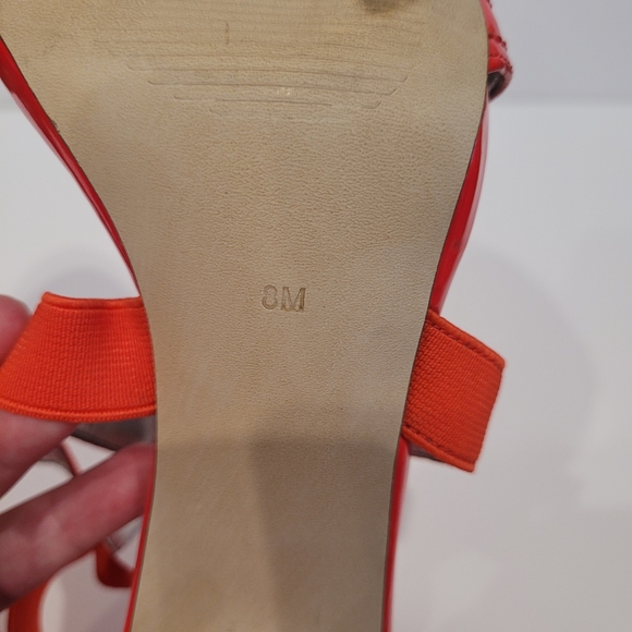 GUESS Red silhouette Shiny Sexy Strappy Women's Open-toed Heels 8 - Picture 6 of 7
